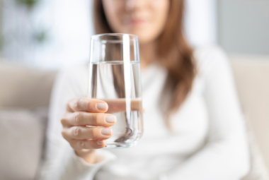 Breastfeeding and maternal hydration