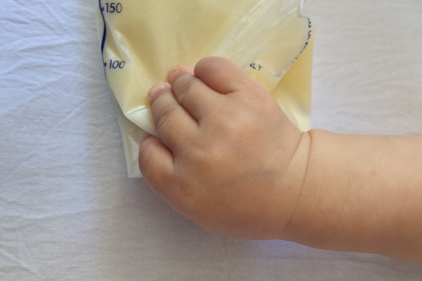 Breastfeeding and maternal milk storage