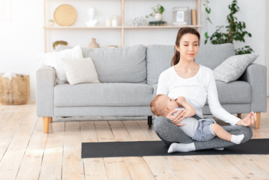 Breastfeeding and maternal relaxation techniques