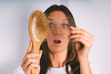 Breastfeeding and postpartum hair loss