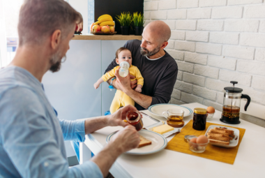 Breastfeeding and non-traditional families